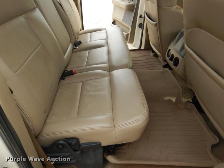 image for item DE3857 2007 Ford F150 Crew Cab pickup truck