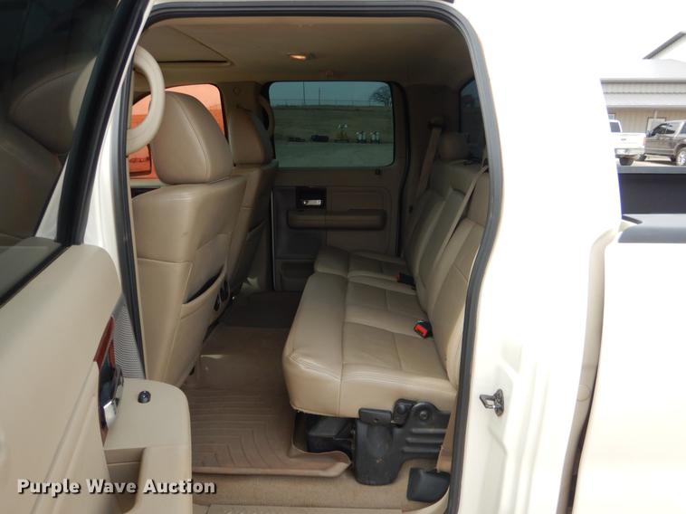 image for item DE3857 2007 Ford F150 Crew Cab pickup truck