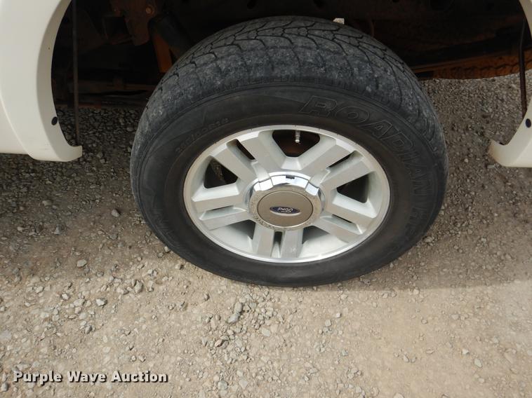 image for item DE3857 2007 Ford F150 Crew Cab pickup truck