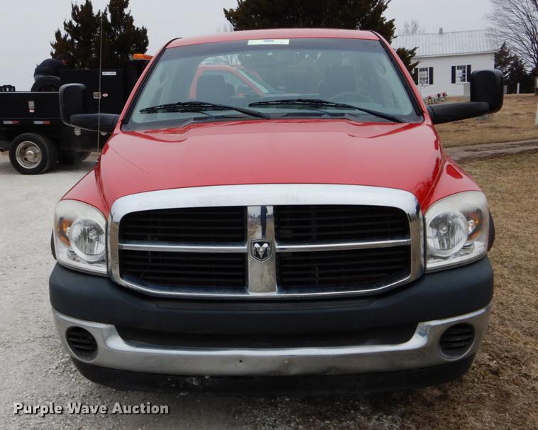 image for item DE6032 2007 Dodge Ram 1500 Quad Cab pickup truck