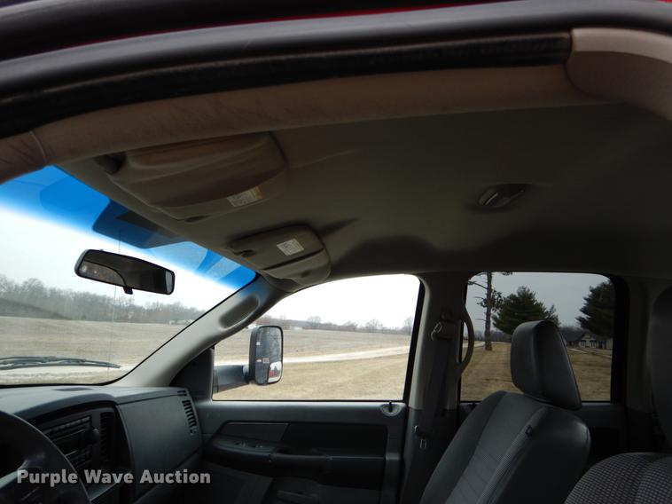 image for item DE6032 2007 Dodge Ram 1500 Quad Cab pickup truck