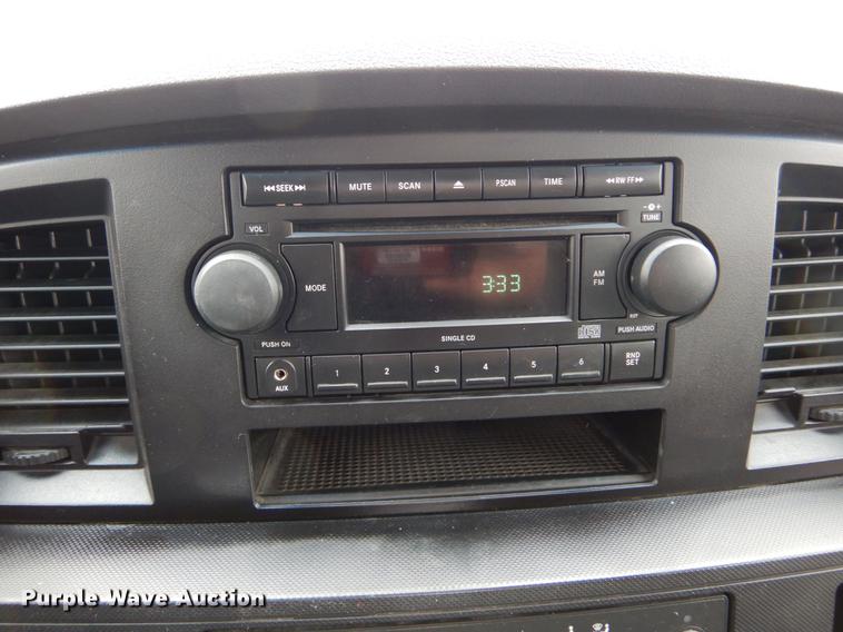 image for item DE6032 2007 Dodge Ram 1500 Quad Cab pickup truck