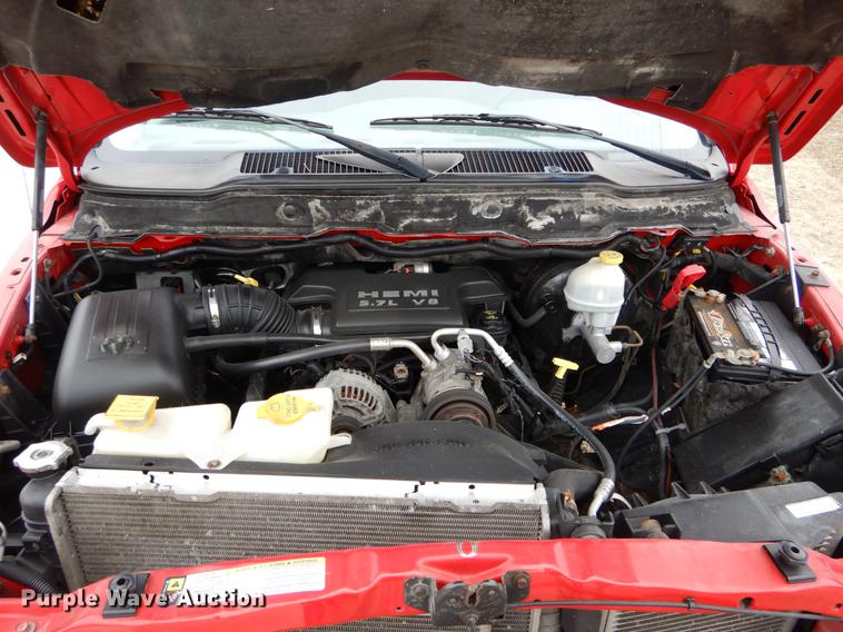 image for item DE6032 2007 Dodge Ram 1500 Quad Cab pickup truck