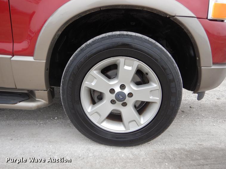 image for item DE6035 2003 Ford Explorer Eddie Bauer SUV