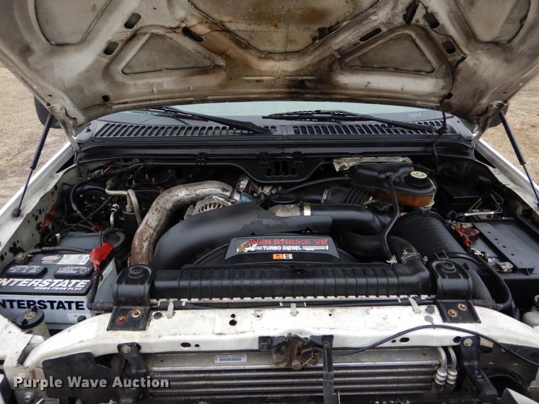 image for item DE6036 2006 Ford F350 Super Duty XL Crew Cab pickup truck