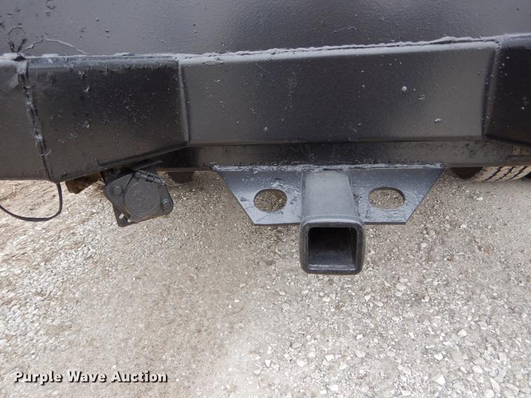 image for item DE6036 2006 Ford F350 Super Duty XL Crew Cab pickup truck