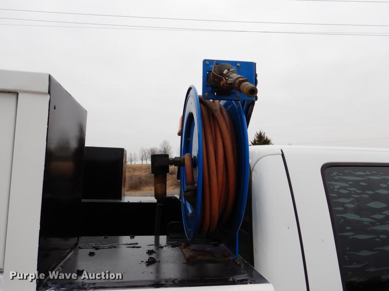 image for item DE6036 2006 Ford F350 Super Duty XL Crew Cab pickup truck