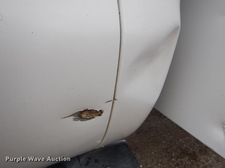 image for item DE6036 2006 Ford F350 Super Duty XL Crew Cab pickup truck