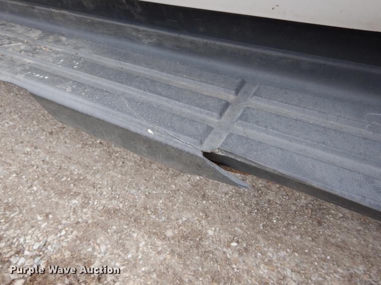 image for item DE6036 2006 Ford F350 Super Duty XL Crew Cab pickup truck