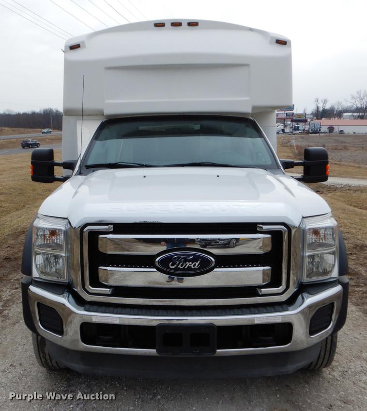 image for item DE6037 2012 Ford F550 Super Duty XL shuttle bus