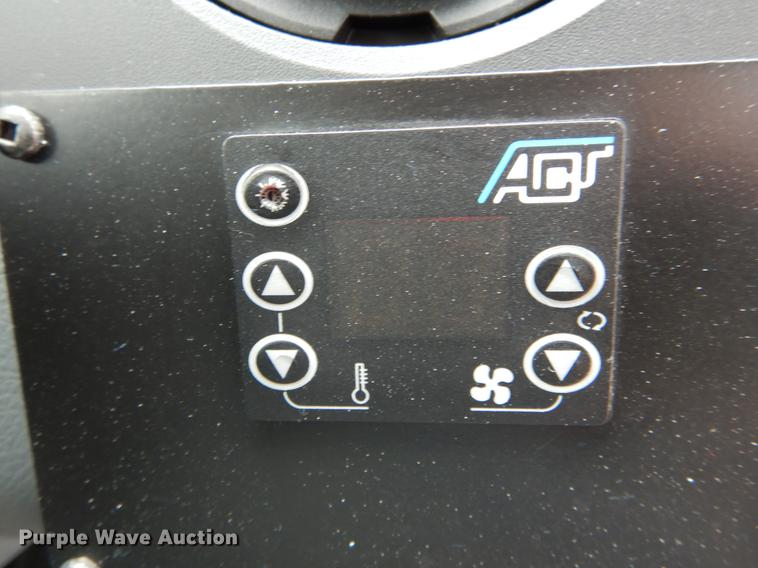 image for item DE6037 2012 Ford F550 Super Duty XL shuttle bus