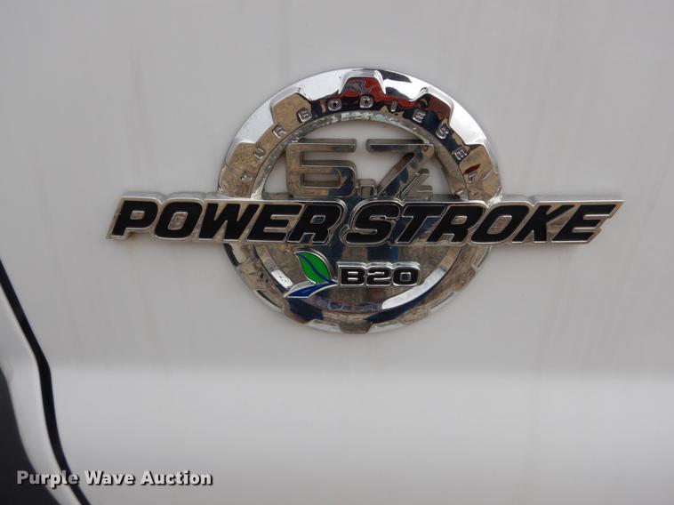 image for item DE6037 2012 Ford F550 Super Duty XL shuttle bus