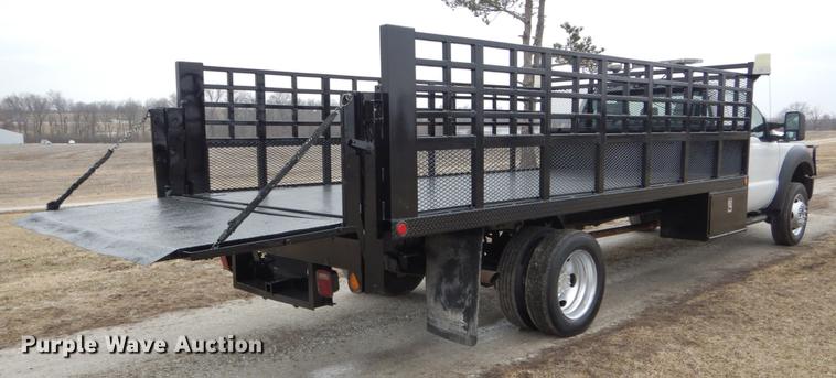 image for item DE6038 2012 Ford F450 Super Duty XL flatbed truck