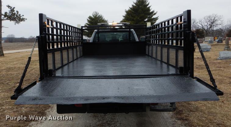 image for item DE6038 2012 Ford F450 Super Duty XL flatbed truck