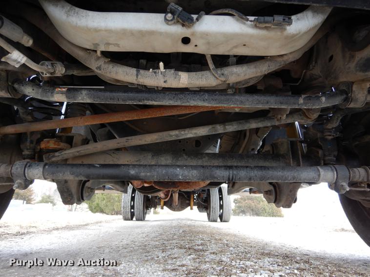 image for item DE6038 2012 Ford F450 Super Duty XL flatbed truck