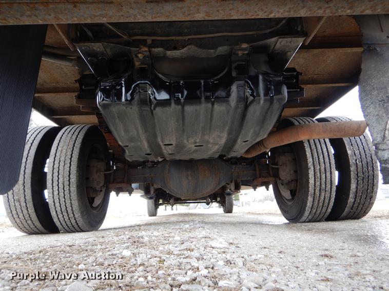 image for item DE6038 2012 Ford F450 Super Duty XL flatbed truck