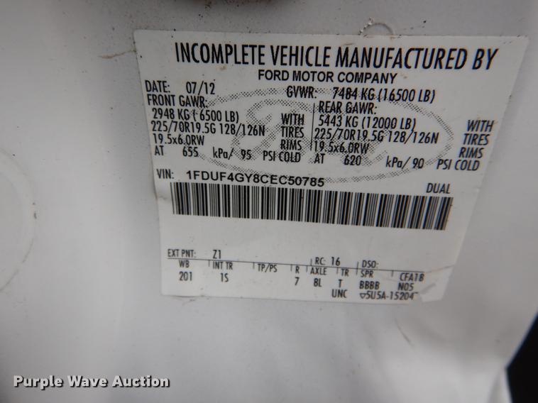 image for item DE6038 2012 Ford F450 Super Duty XL flatbed truck