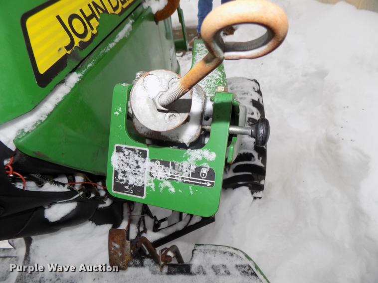 image for item DE7606 John Deere 3032E MFWD tractor