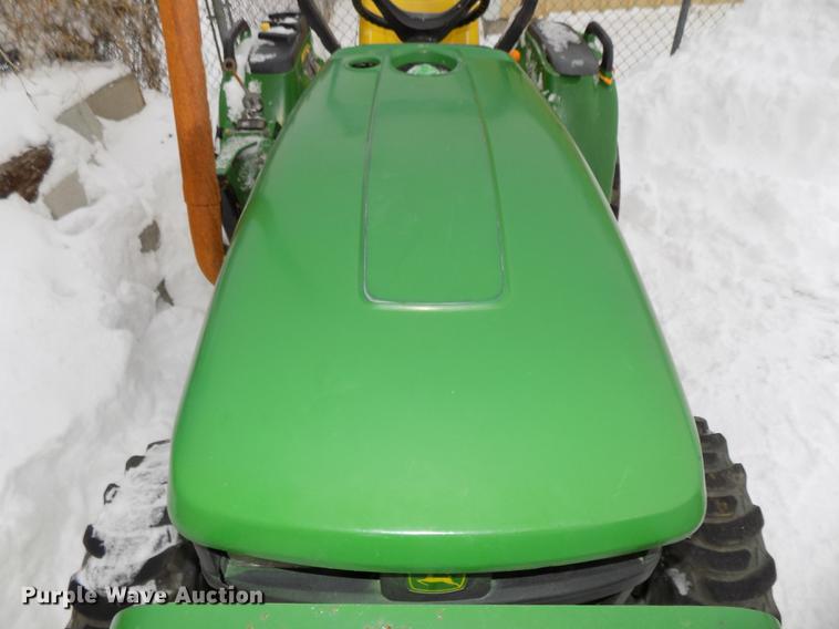 image for item DE7606 John Deere 3032E MFWD tractor