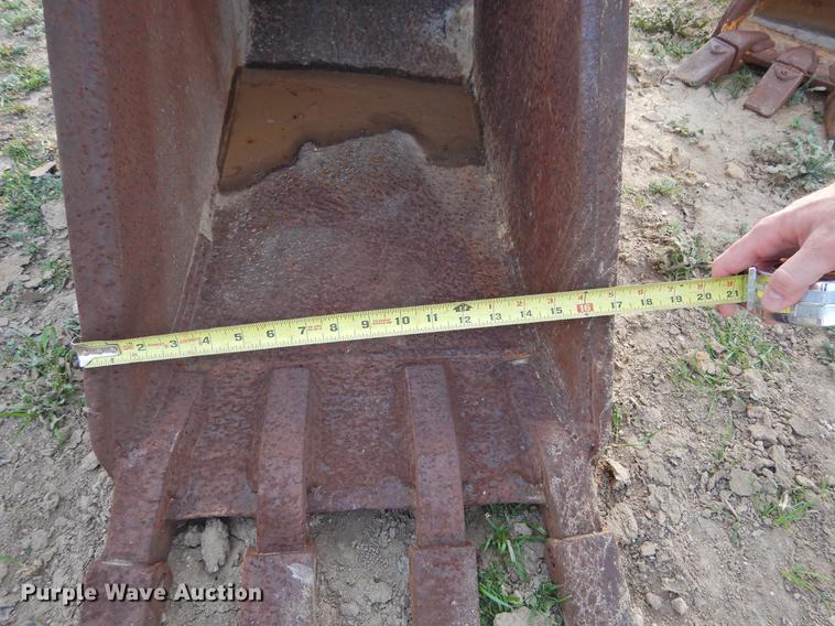 image for item DF2534 (4) buckets