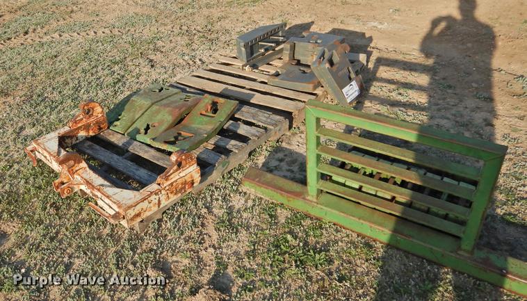 image for item DF2535 Tractor weights