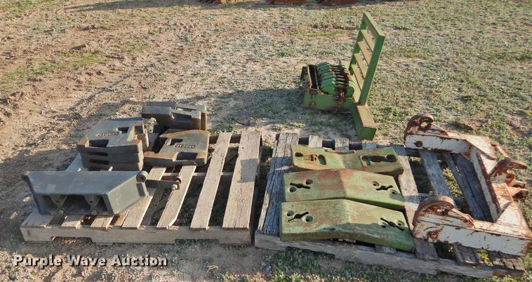 image for item DF2535 Tractor weights