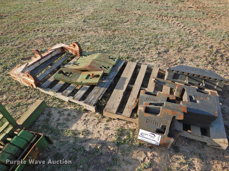 image for item DF2535 Tractor weights