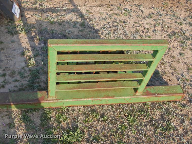 image for item DF2535 Tractor weights