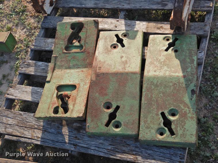 image for item DF2535 Tractor weights