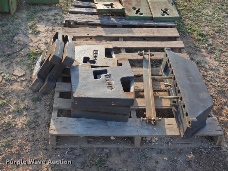 image for item DF2535 Tractor weights