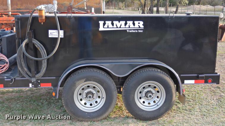 image for item DF2536 2016 Lamar tank trailer