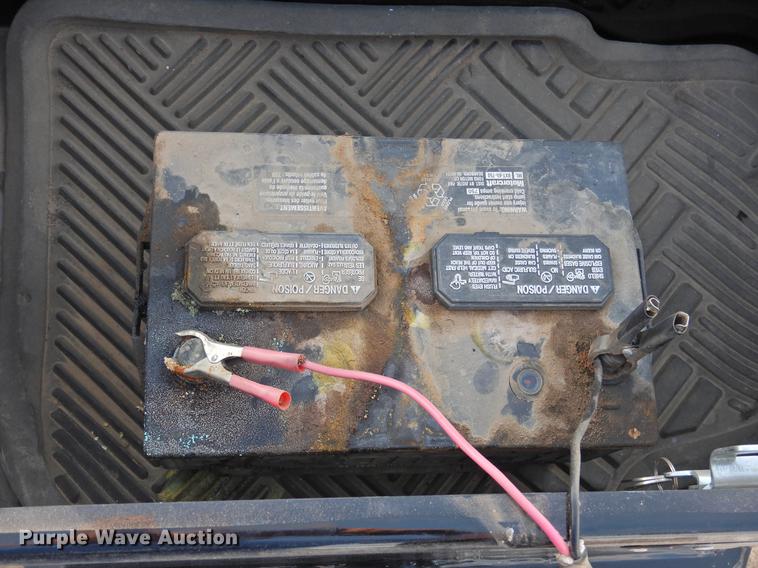 image for item DF2536 2016 Lamar tank trailer