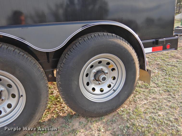 image for item DF2536 2016 Lamar tank trailer