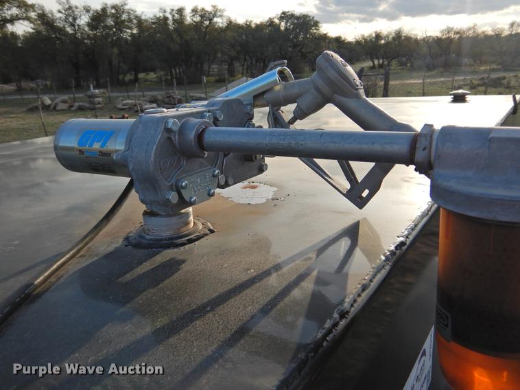 image for item DF2536 2016 Lamar tank trailer