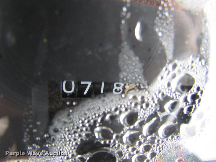 image for item DF2537 John Deere 1070 tractor