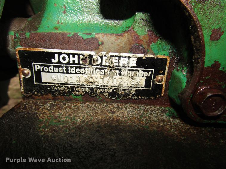 image for item DF2537 John Deere 1070 tractor
