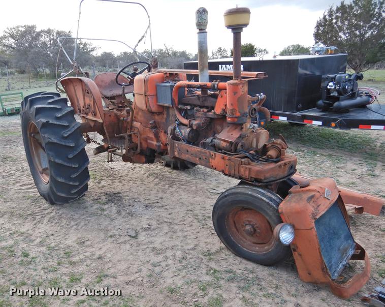 image for item DF2540 Allis Chalmers D17 tractor