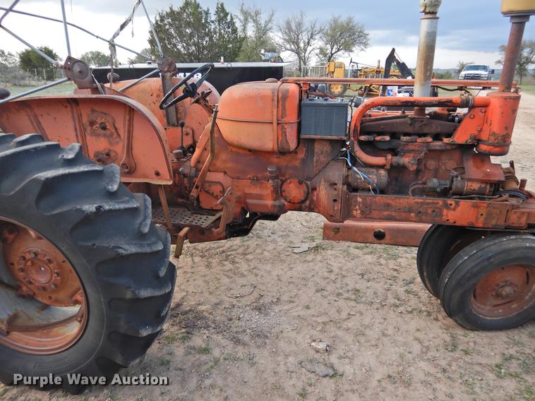 image for item DF2540 Allis Chalmers D17 tractor