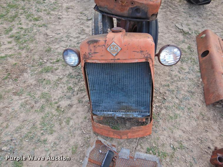 image for item DF2540 Allis Chalmers D17 tractor