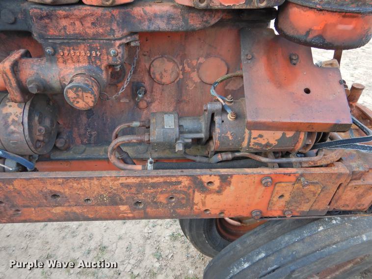 image for item DF2540 Allis Chalmers D17 tractor