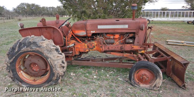 image for item DF2541 Allis Chalmers D17 tractor