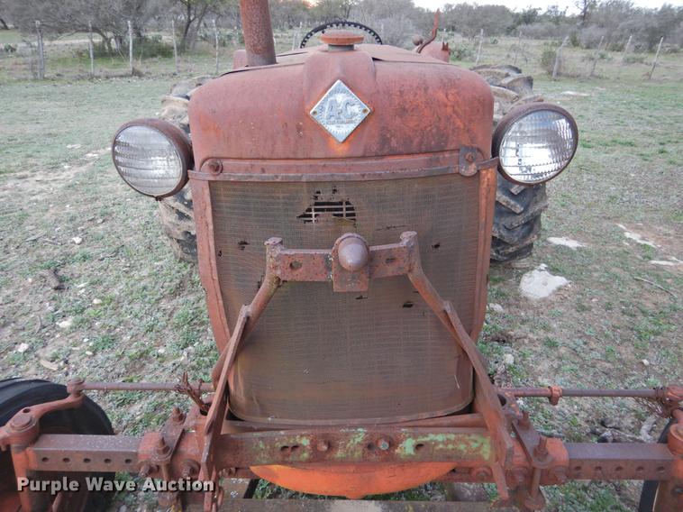 image for item DF2541 Allis Chalmers D17 tractor