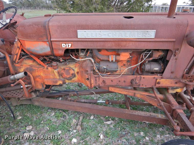 image for item DF2541 Allis Chalmers D17 tractor