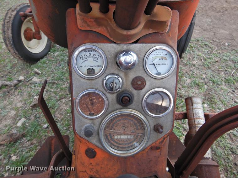 image for item DF2541 Allis Chalmers D17 tractor