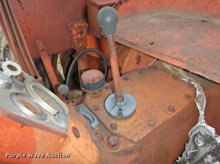 image for item DF2541 Allis Chalmers D17 tractor