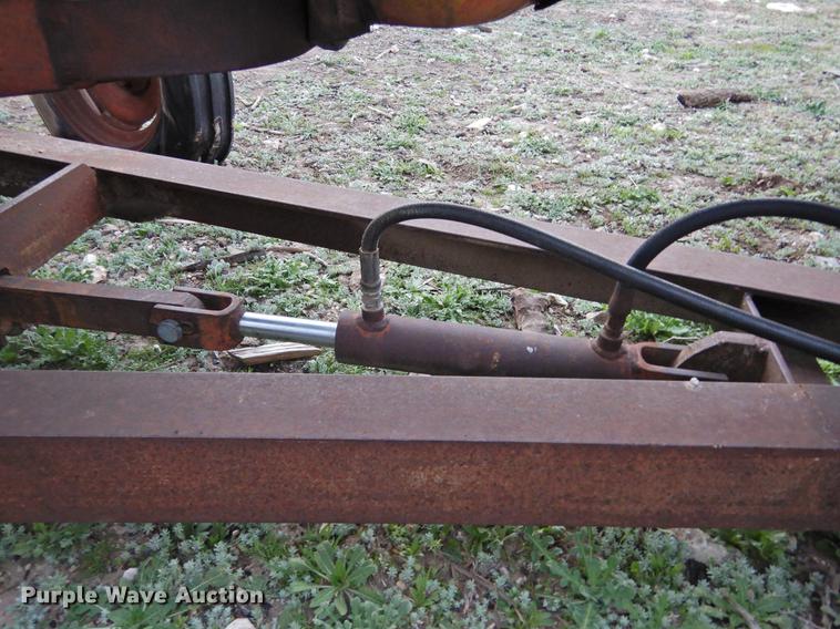 image for item DF2541 Allis Chalmers D17 tractor