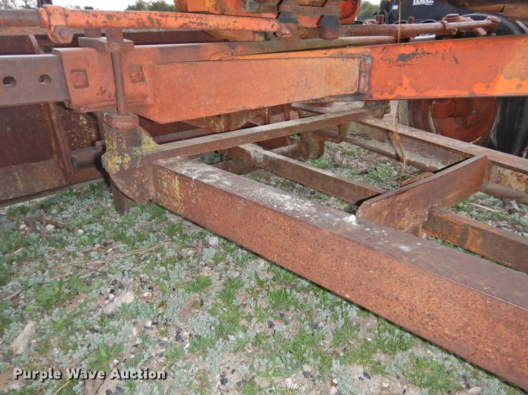 image for item DF2541 Allis Chalmers D17 tractor