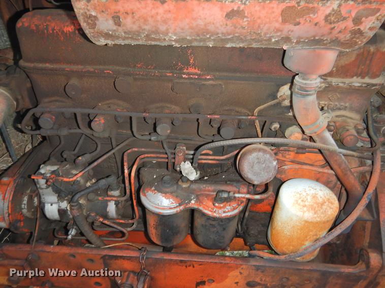 image for item DF2541 Allis Chalmers D17 tractor