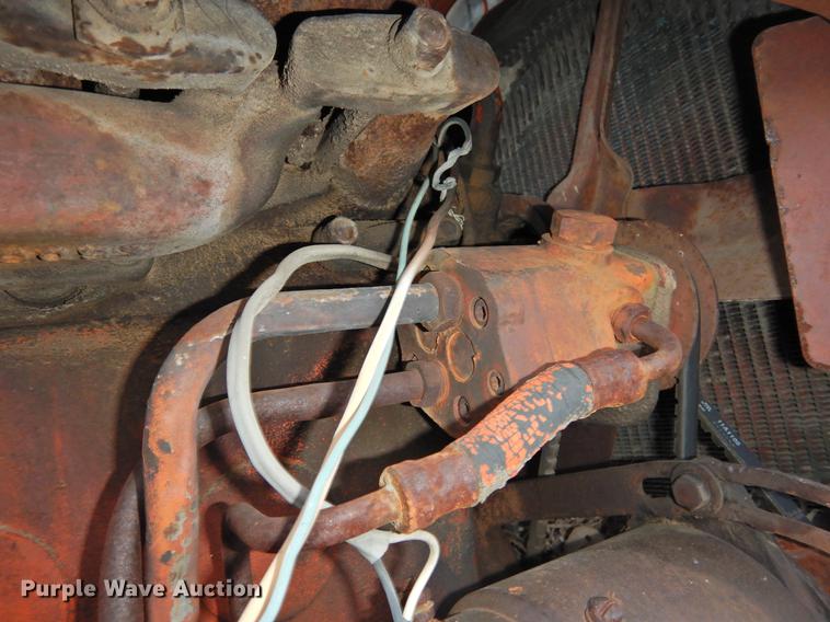 image for item DF2541 Allis Chalmers D17 tractor