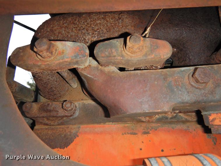 image for item DF2541 Allis Chalmers D17 tractor